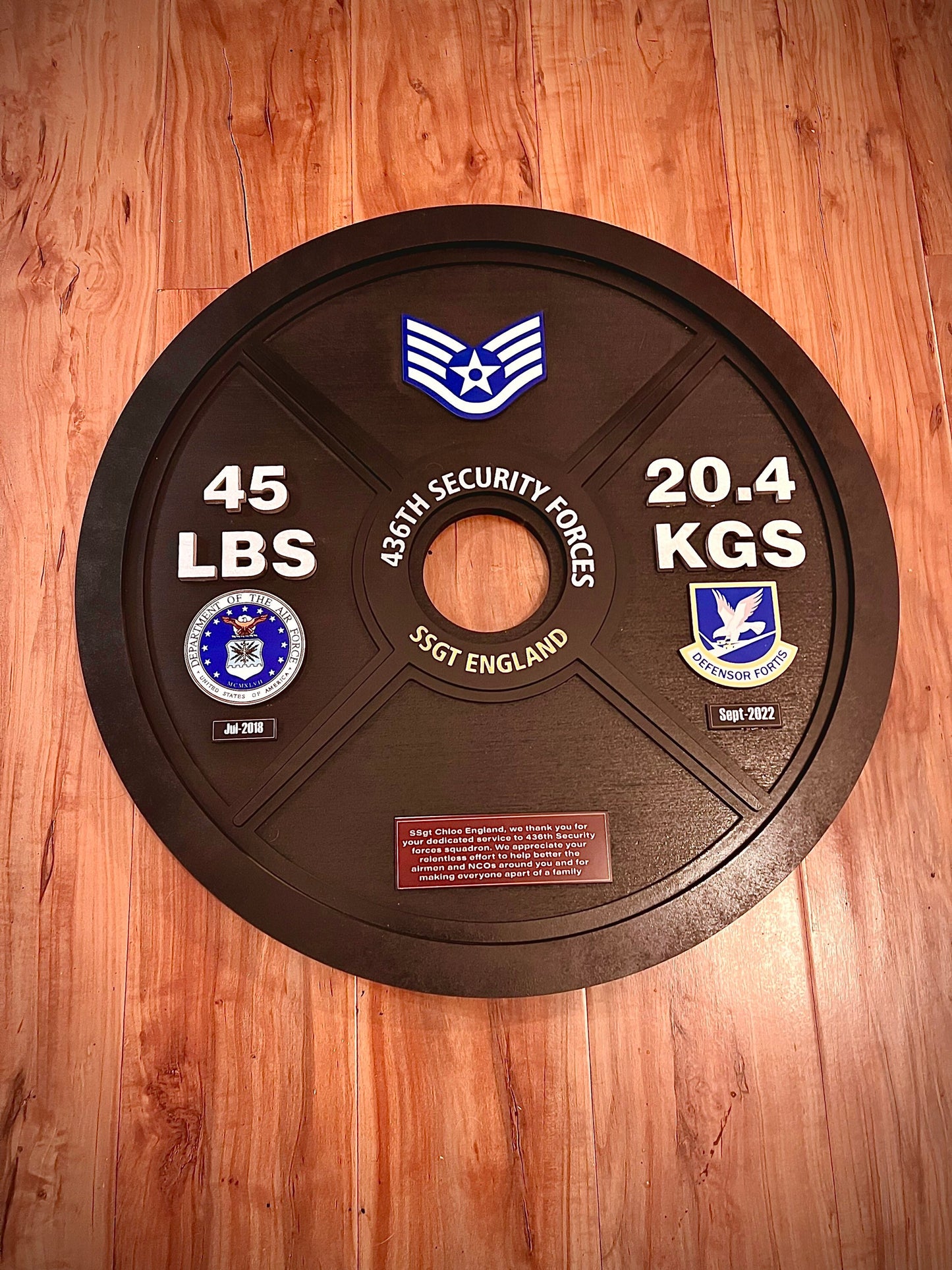 Custom Wooden Weight Plate Plaque – Handcrafted Military Gym Award Display